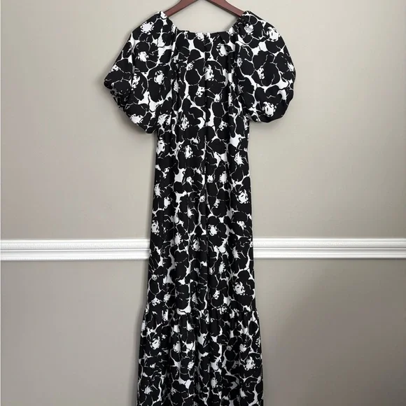 Black & White Floral Maxi Dress V-Neck Bubble Sleeve Ruffle Hem | XS | Nine West - Picture 3 of 4
